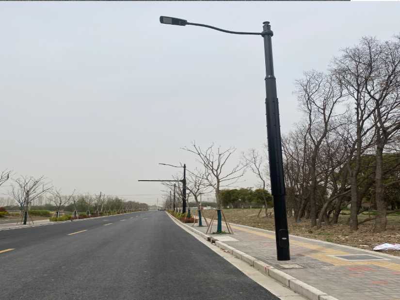 铁岭市上海综合杆 太阳能路灯工程