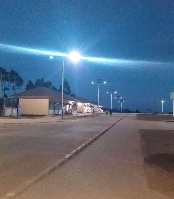 铁岭市非洲科特迪瓦太阳能路灯工程